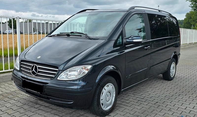 Schwarz Gebraucht 2007 Mercedes Viano Van / Kleinbus | 6.300 € - Bild 1/4