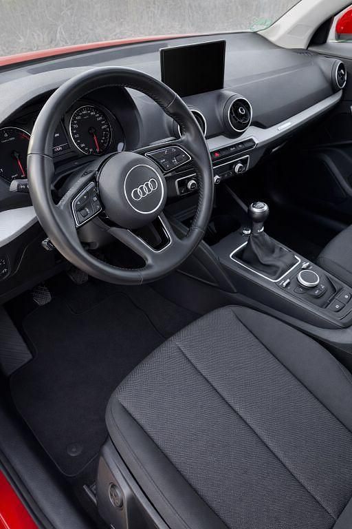 Gebraucht Audi Q2 116 PS (85 kW) 2020 Rot SUV