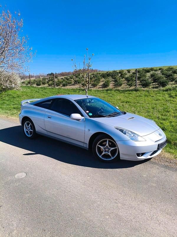 Gebraucht Toyota Celica T2 143 PS (105 kW) 2004 Silber Coupé