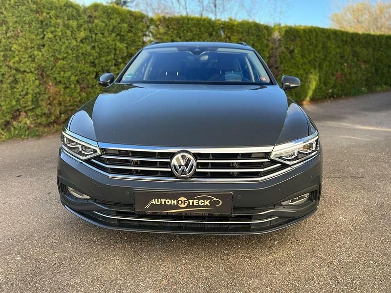 Gebraucht VW Passat Business 150 PS (110 kW) 2020 Grau Kombi