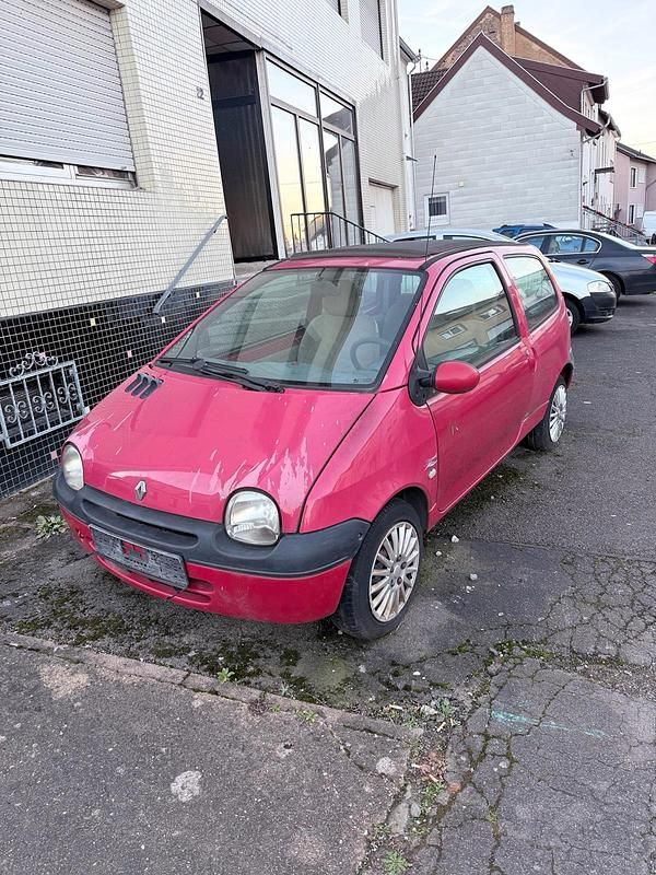 Rot Gebraucht 2000 Renault Twingo Kleinwagen | 600 € - Bild 1/2