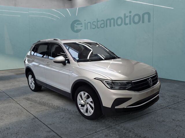 Gebraucht VW Tiguan Move 150 PS (110 kW) 2024 Silber SUV