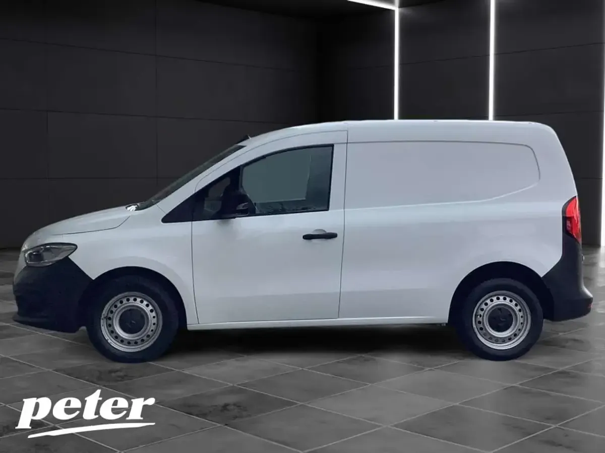 Gebraucht Mercedes Citan 112 116 PS (85 kW) 2023 Weiß arktikweiß Van / Kleinbus