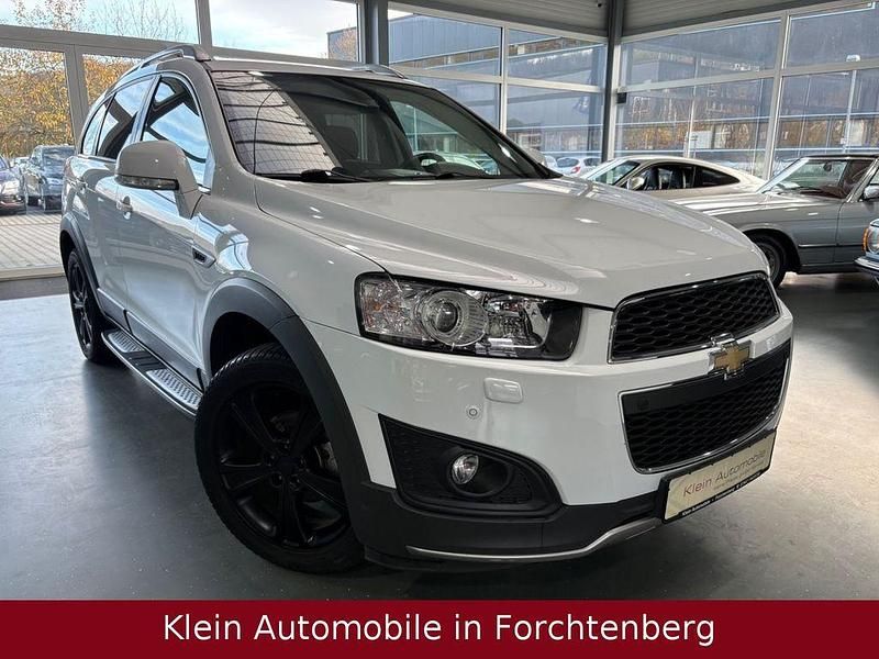 Weiß Gebraucht 2014 Chevrolet Captiva LT SUV | 12.990 € (Teuer) - Bild 1/4
