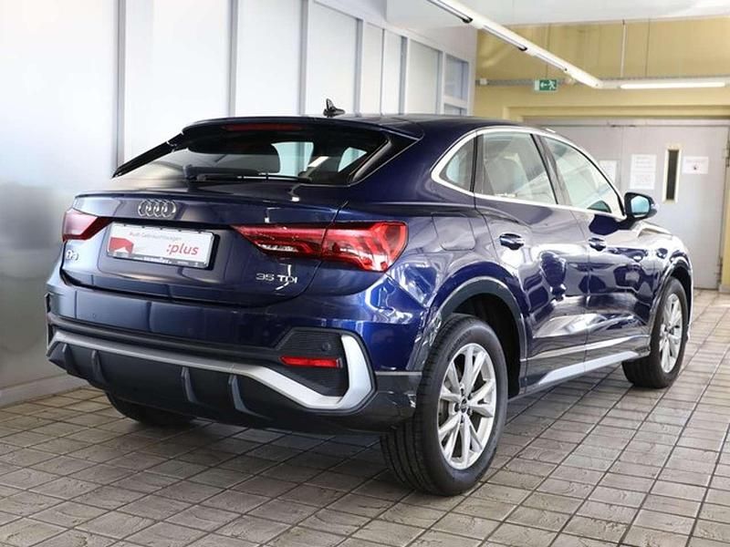 Gebraucht Audi Q3 Sportback S-Line 150 PS (110 kW) 2025 Navarrablau metallic SUV