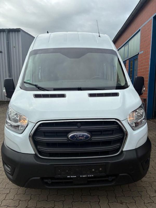 Gebraucht Ford Transit Trend 130 PS (95 kW) 2020 Weiß Van / Kleinbus