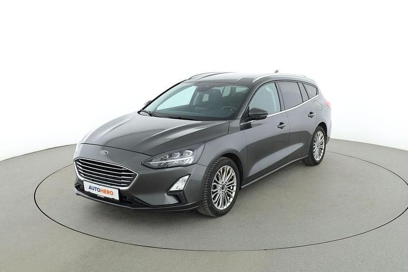 Gebraucht Ford Focus Titanium 125 PS (91 kW) 2020 Grau Kombi