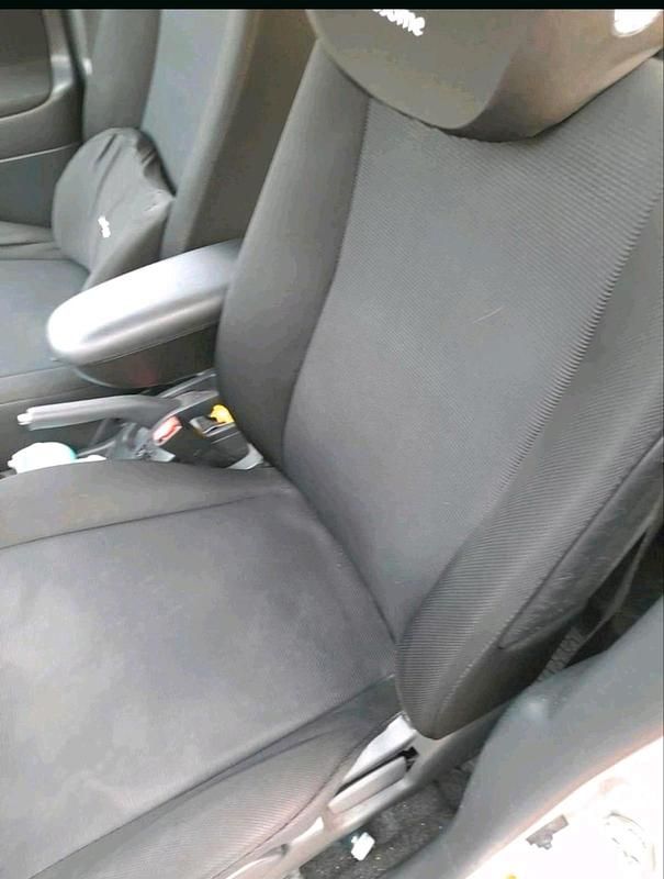 Gebraucht Suzuki Liana 105 PS (77 kW) 2007 Silber Limousine