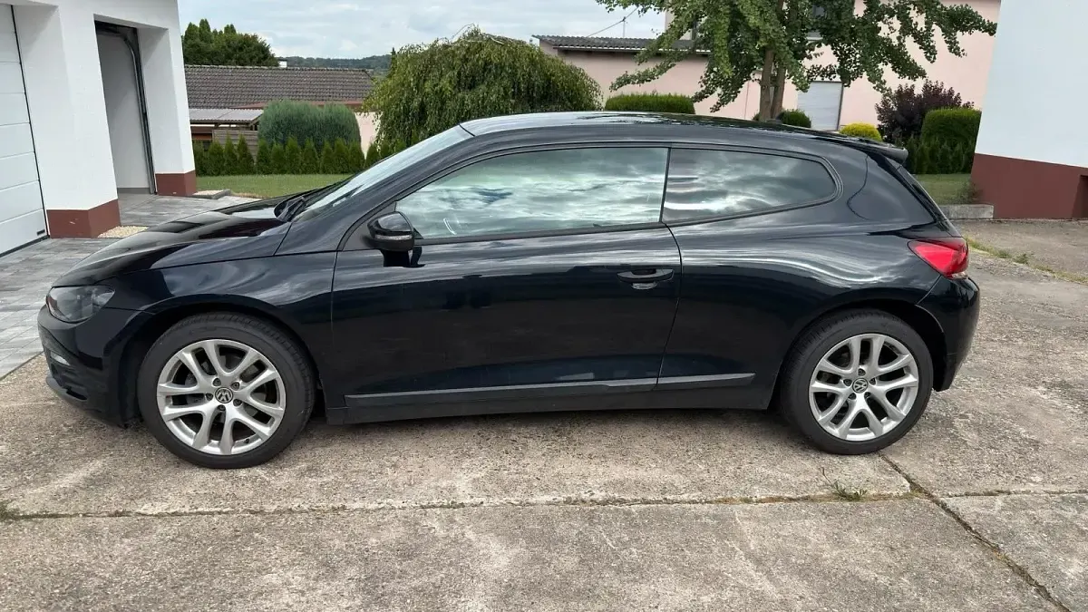 Gebraucht VW Scirocco 122 PS (89 kW) 2009 Schwarz Coupé