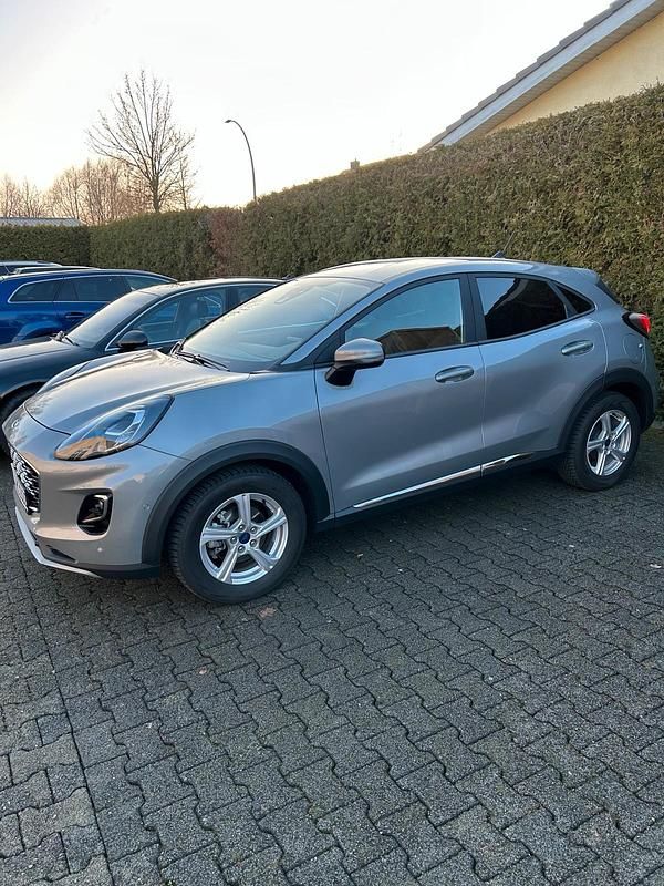 Grau Gebraucht 2021 Ford Puma Kleinwagen | 20.000 € (Fairer Preis) - Bild 1/4