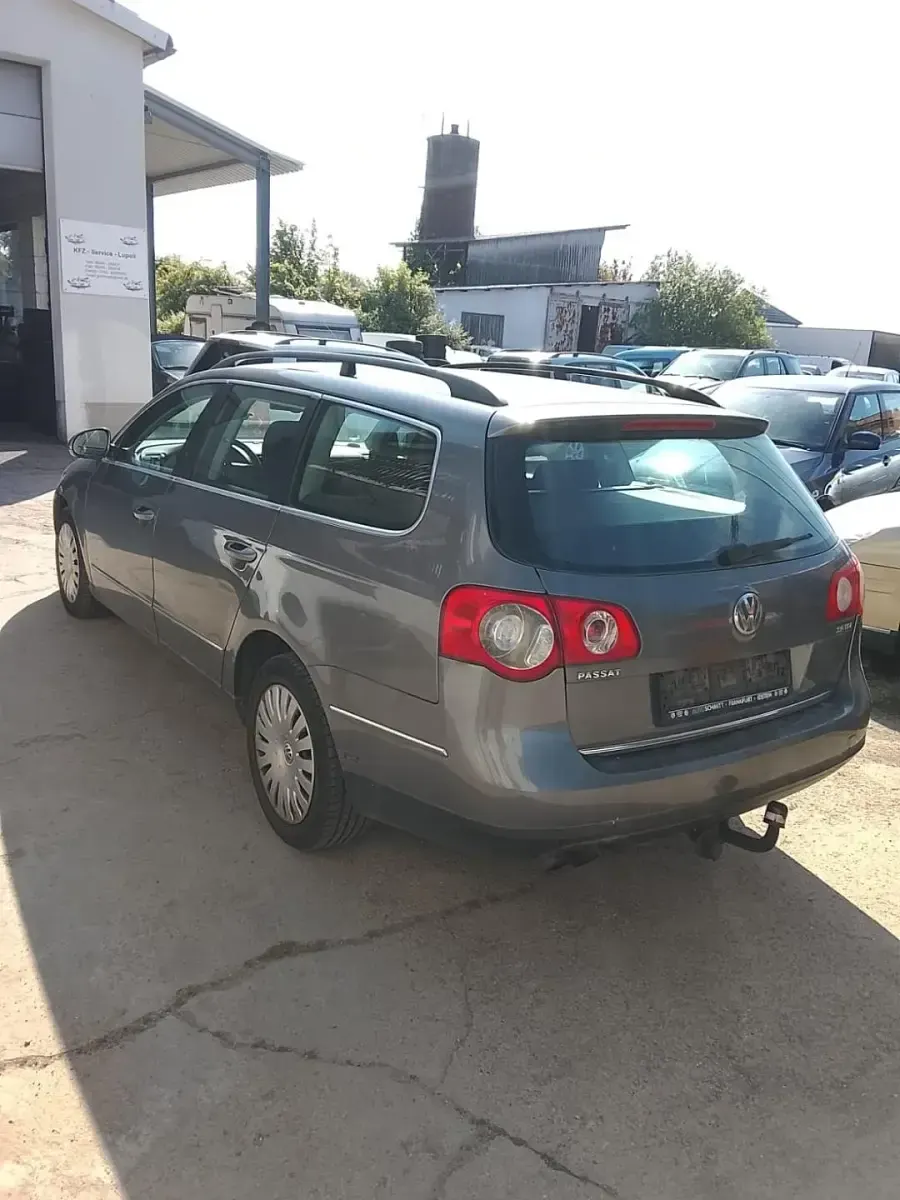 Używany VW Passat 140 KM (102 kW) 2006 Szary Kombi