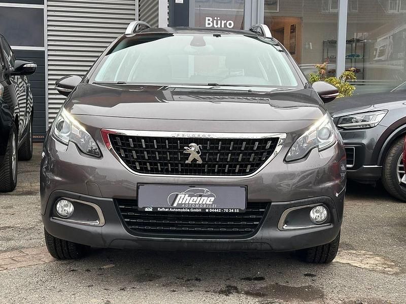 Gebraucht Peugeot 2008 Active 83 PS (61 kW) 2018 Grau SUV