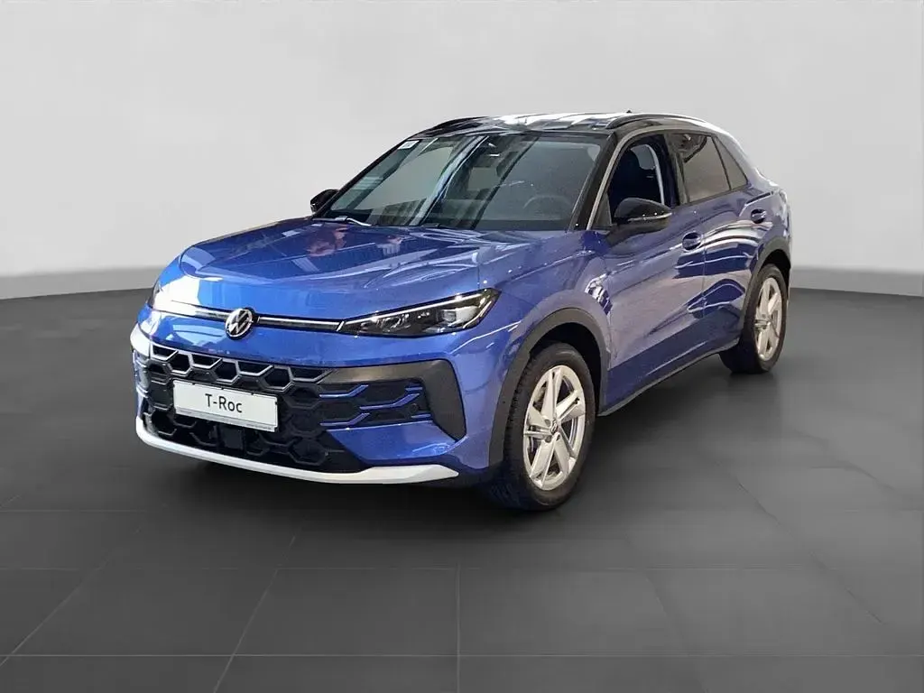 Gebraucht VW T-Roc Life 150 PS (110 kW) 2025 Blau SUV