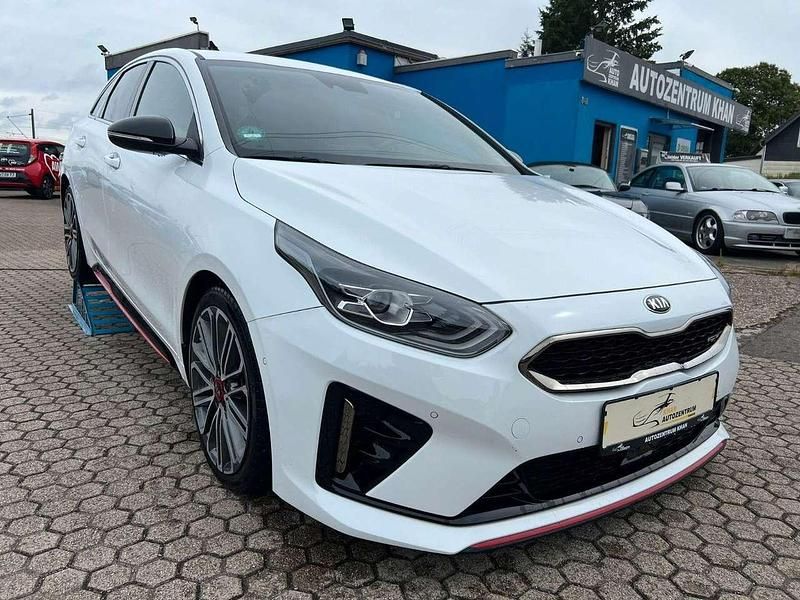 Gebraucht Kia ProCeed GT 204 PS (150 kW) 2019 Deluxe white Kombi