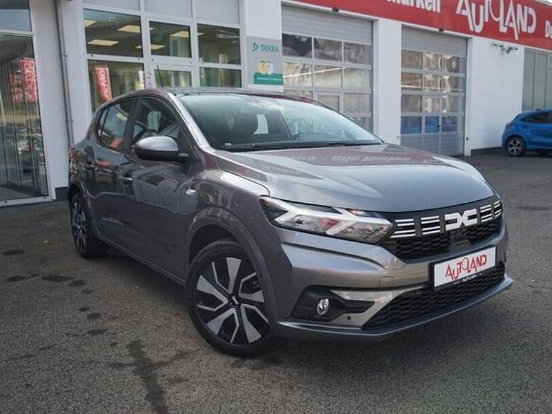 Gebraucht Dacia Sandero Expression 91 PS (66 kW) 2025 Grau SUV