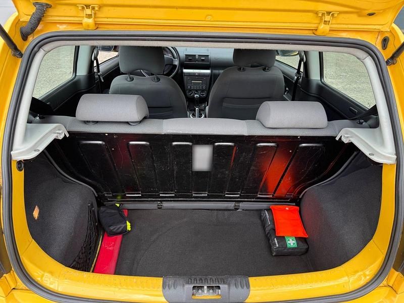 Usata VW Fox 54 CV (39 kW) 2010 Giallo Utilitaria