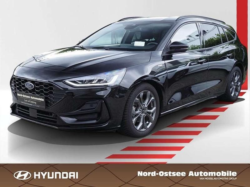 Obsidianschwarz metallic Gebraucht 2023 Ford Focus ST-Line X Kombi | 25.790 € (Etwas zu teuer) - Bild 1/4