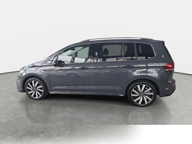 Gebraucht VW Touran Highline 150 PS (110 kW) 2024 Metallic Van / Kleinbus