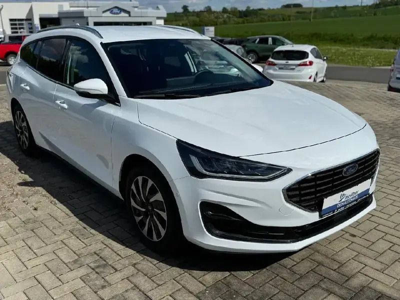 Gebraucht Ford Focus Titanium S 155 PS (114 kW) 2024 Frostweiß Kombi