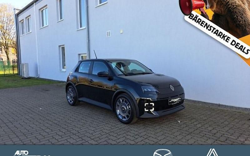 Usata Renault R5 Evolution 89 kW (122 CV) 2025 Nero Utilitaria