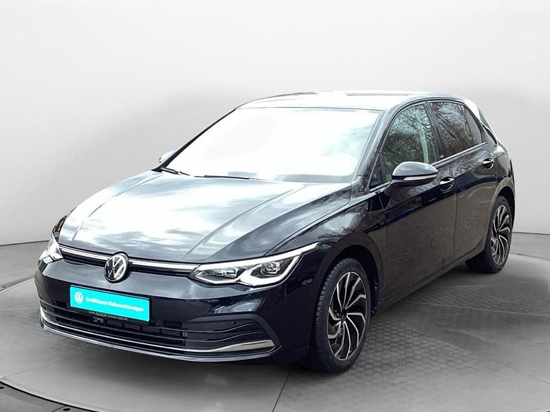 Gebraucht VW Golf VIII Move 150 PS (110 kW) 2024 Schwarz Limousine