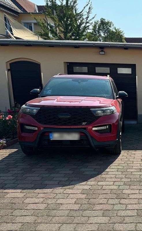 Rot Gebraucht 2021 Ford Explorer SUV | 45.000 € (Guter Preis) - Bild 1/4