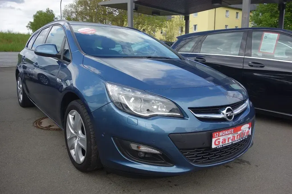 Używany Opel Astra Style 140 KM (102 kW) 2015 Niebieski Kombi