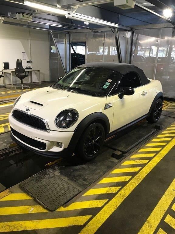 Weiß Gebraucht 2015 Mini Cooper S Roadster Cabrio | 9.550 € - Bild 1/4