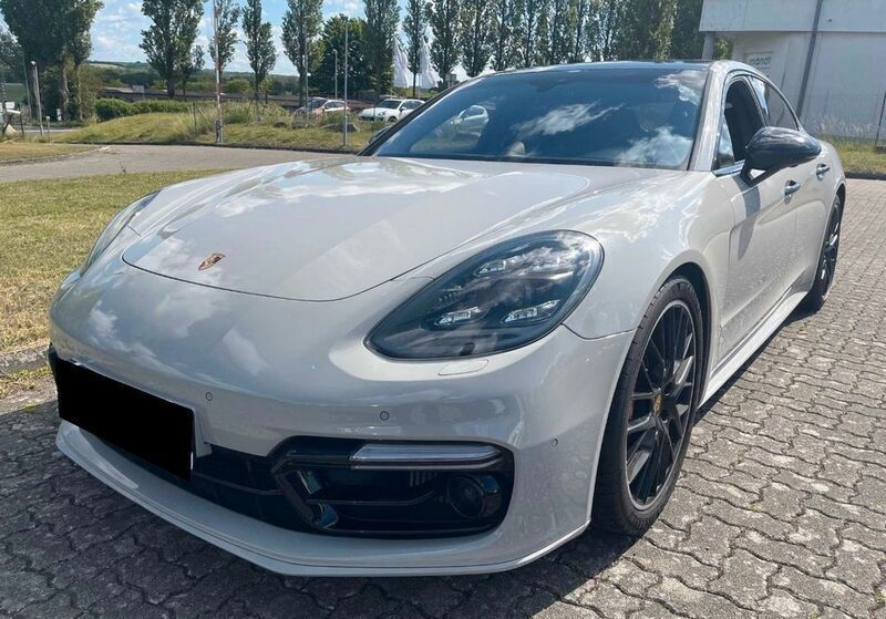 Kreide Gebraucht 2017 Porsche Panamera Turbo Sport Limousine | 61.950 € (Teuer) - Bild 1/4