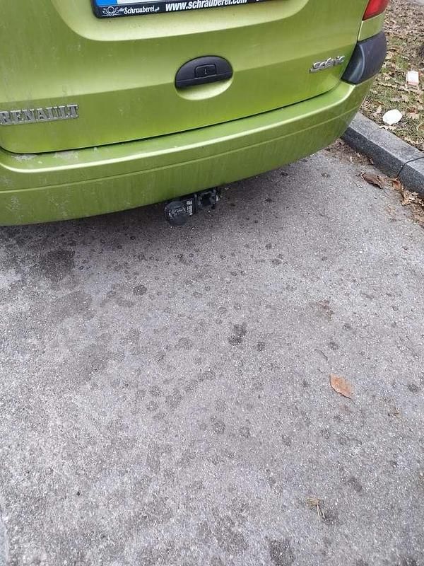 Gebraucht Renault Scénic 140 PS (102 kW) 2000 Grün Van / Kleinbus