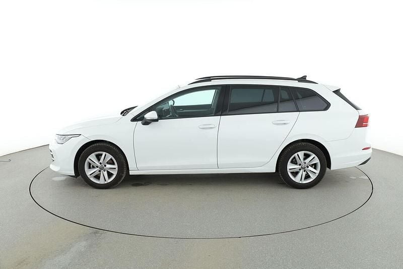 Gebraucht VW Golf VIII Life 2024 Weiß Kombi