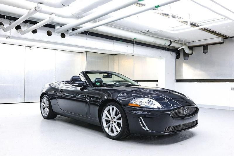 Gebraucht Jaguar XKR 510 PS (375 kW) 2010 Grau Cabrio