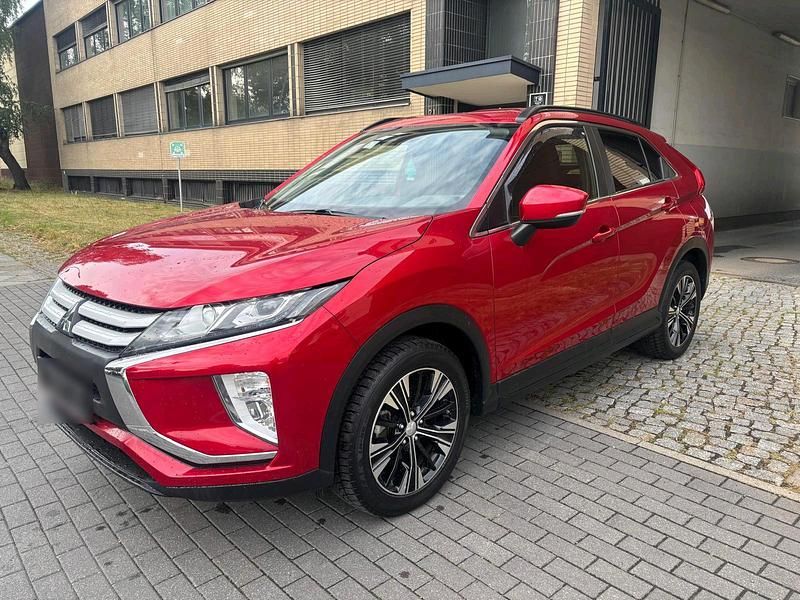 Gebraucht Mitsubishi Eclipse Cross 163 PS (119 kW) 2018 Rot SUV
