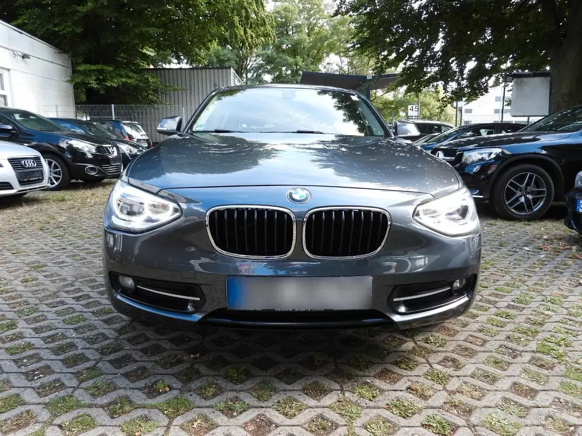 Gebraucht BMW 116 Sport Line 136 PS (100 kW) 2014 Grau Kleinwagen