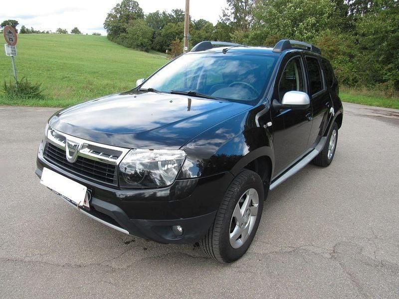 Schwarz Gebraucht 2012 Dacia Duster Prestige SUV | 6.999 € (Fairer Preis) - Bild 1/4