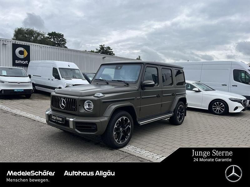 Manufaktur dunkeloliv magno Gebraucht 2023 Mercedes G63 AMG AMG SUV | 174.940 € (Guter Preis) - Bild 1/4