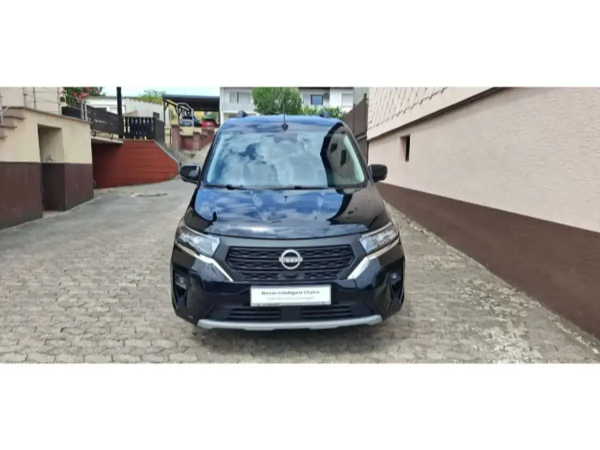 Gebraucht Nissan Townstar Tekna 131 PS (96 kW) 2024 Black metallic Kombi