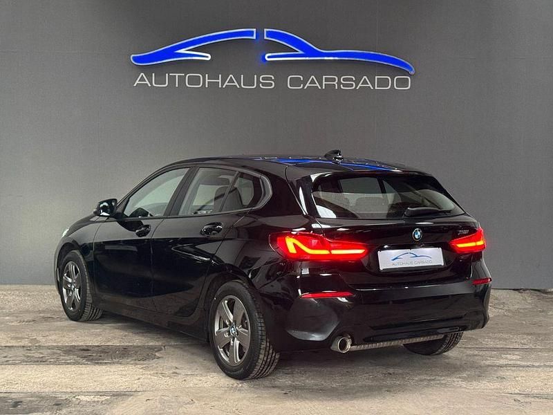 Gebraucht BMW 118 Performance 136 PS (100 kW) 2022 Schwarz Kleinwagen