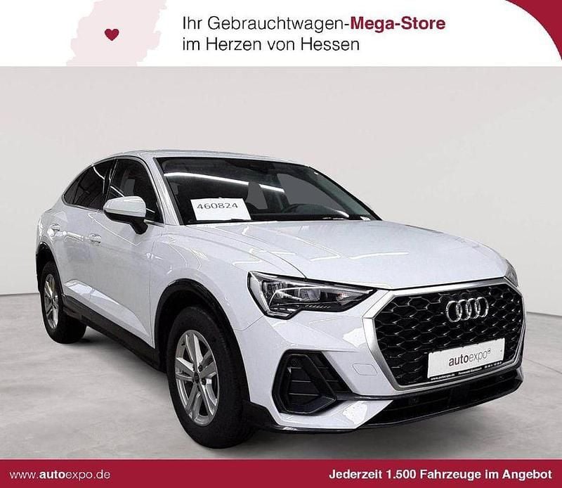 Weiß Gebraucht 2024 Audi Q3 Sportback Sport SUV | 32.489 € (Superpreis) - Bild 1/4