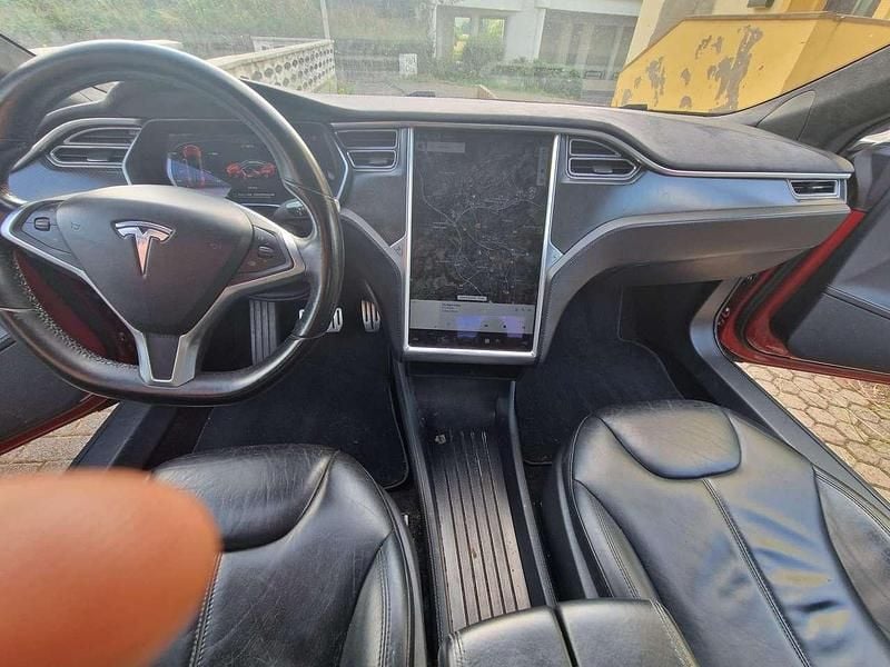 Gebraucht 2015 Tesla Model S Performance Limousine | 20.500 € (Etwas zu teuer) - Bild 1/4