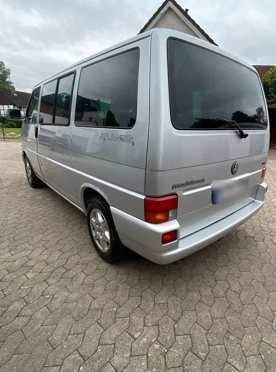 Gebraucht VW Multivan Edition 102 PS (75 kW) 2002 Silber Van / Kleinbus