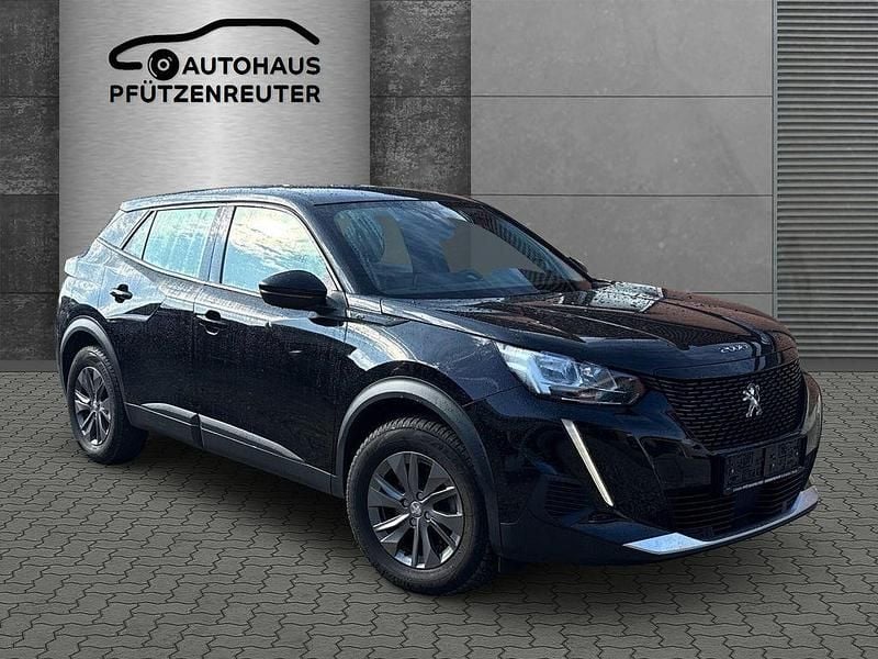 Gebraucht Peugeot e-2008 Active 100 kW (136 PS) 2021 SUV