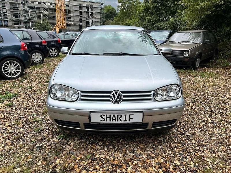 Gebraucht VW Golf IV 105 PS (77 kW) 2003 Silber Limousine