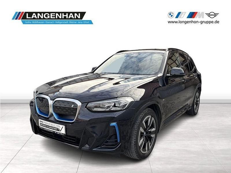 Schwarz Gebraucht 2022 BMW iX3 Shadowline SUV | 37.944 € (Fairer Preis) - Bild 1/4
