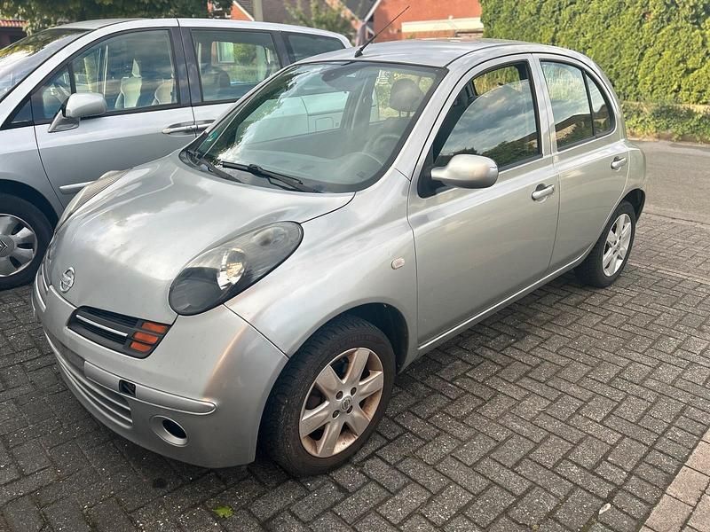 Silber Gebraucht 2005 Nissan Micra Kleinwagen | 1.349 € (Guter Preis) - Bild 1/4