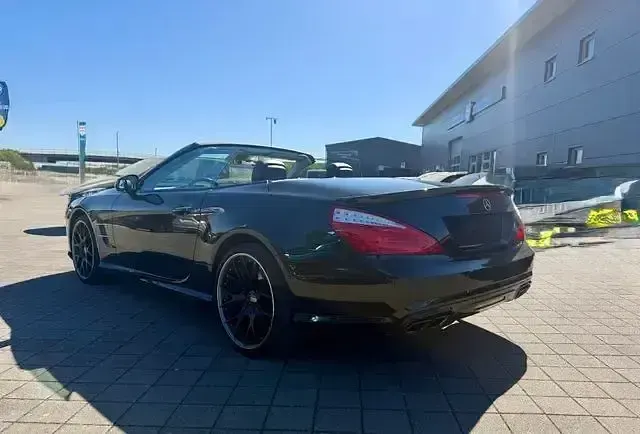 Gebraucht Mercedes SL500 Sport 435 PS (319 kW) 2012 Obsidianschwarz  metalliclack Cabrio