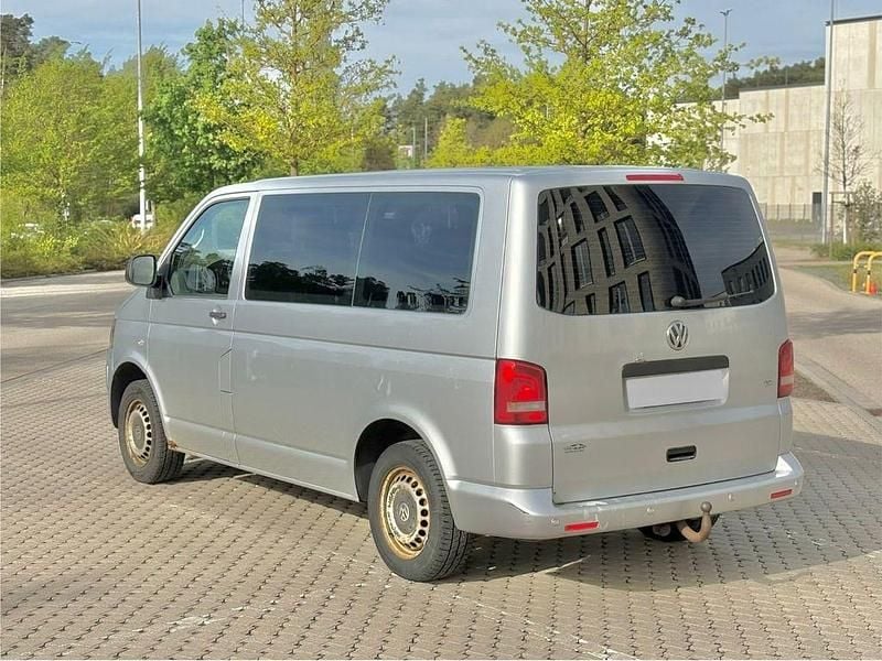 Usata VW T5 Startline 140 CV (102 kW) 2011 Argento Furgone