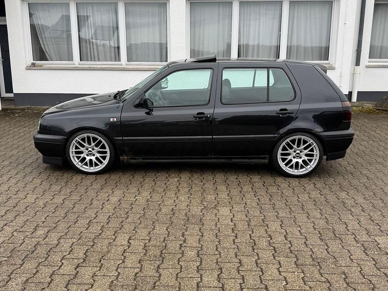 Gebraucht VW Golf III 75 PS (55 kW) 1994 Schwarz Limousine