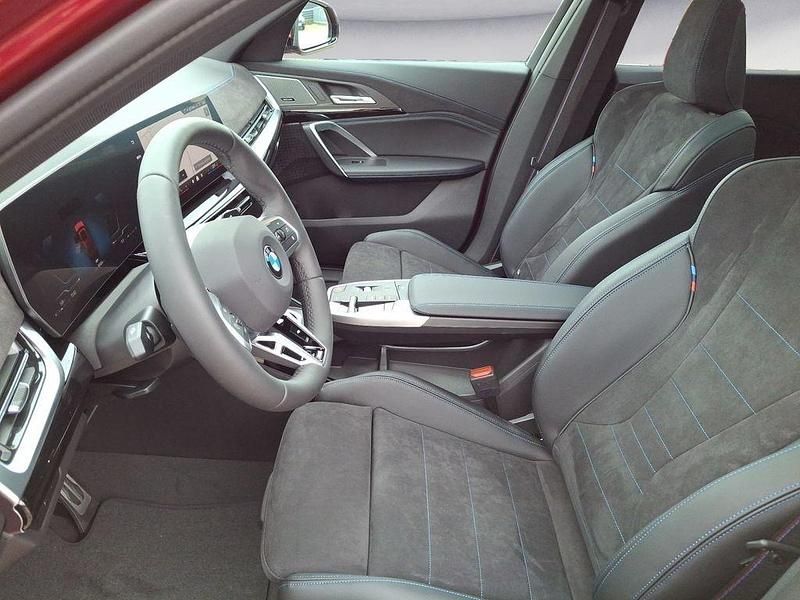 Ny BMW X1 Performance 218 HK (160 kW) 2026 Rød SUV