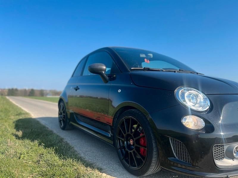Gebraucht Abarth 595C 179 PS (131 kW) 2015 Schwarz Cabrio